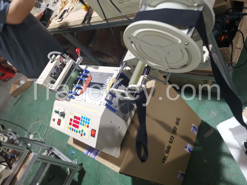 Ear Loop Belt Cutting Machine