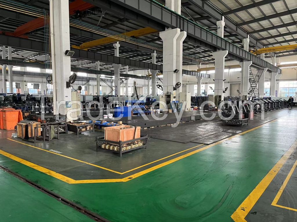 L Series High-end Precision Servo Energy-saving Injection Molding Machine