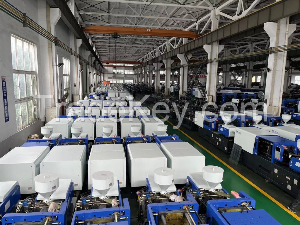 L series high-end precision servo energy-saving injection molding machine