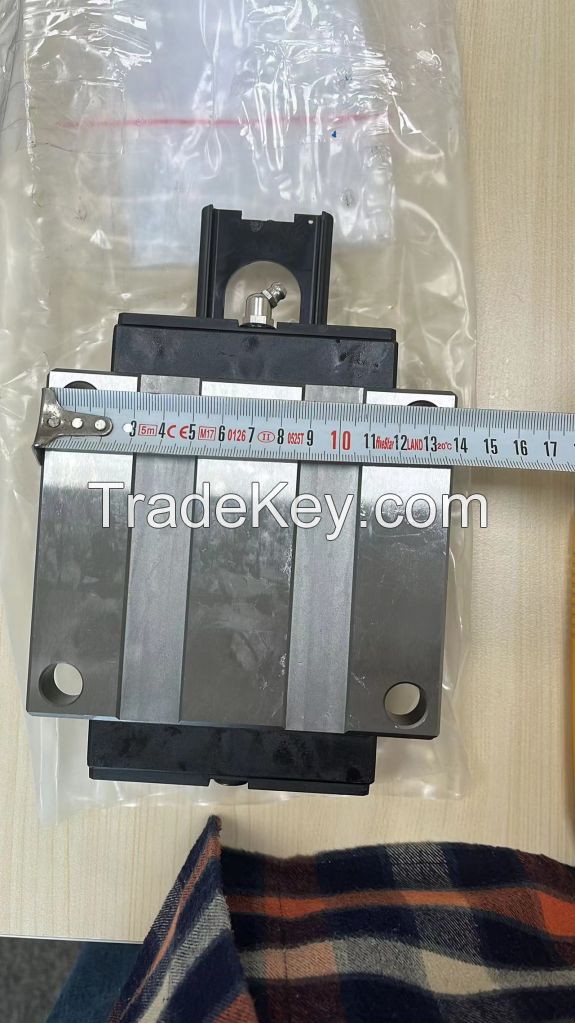 Ball linear guide pair