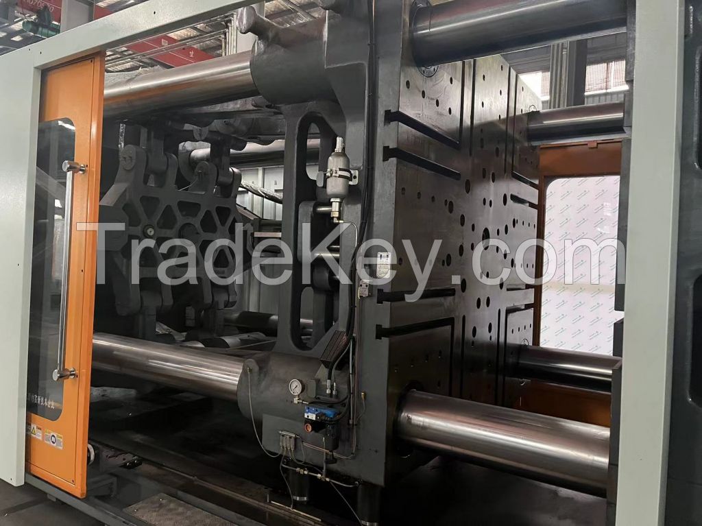 Injection molding machine