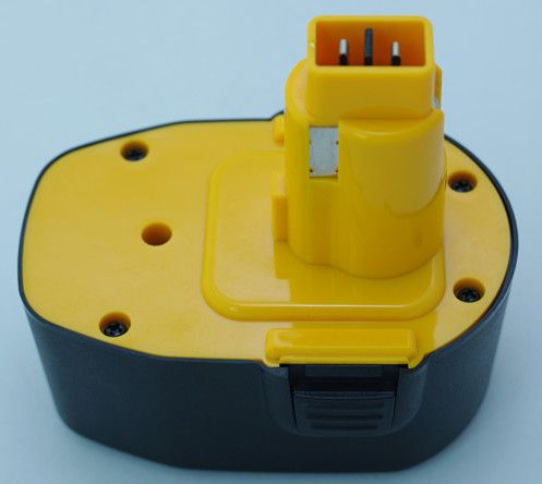 DEWALT 14.4v NI-CD/NI-MH rechargeable replacement battery pack