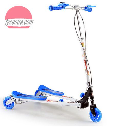 Four wheel kids scooters with flashing wheels and accessories