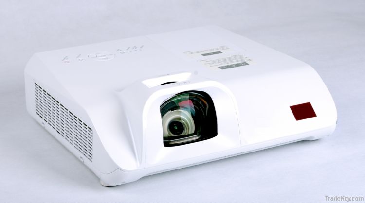Ultra-low cost short projector 3500LM HD LED LCD projector