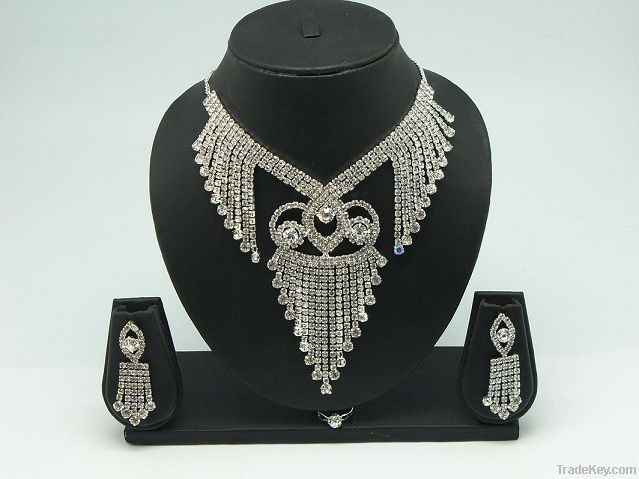 Crystal jewelry set