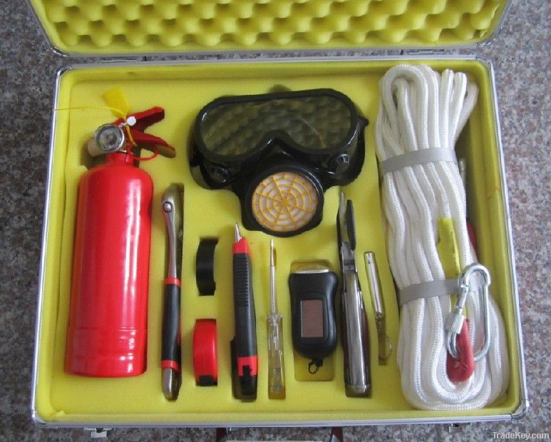 11PC FAMILY USE TOOL SET, Protection Safety Set