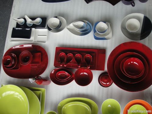 color porcelain dinnerware