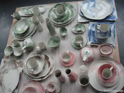 color porcelain dinnerware