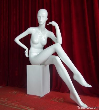 female mannequin