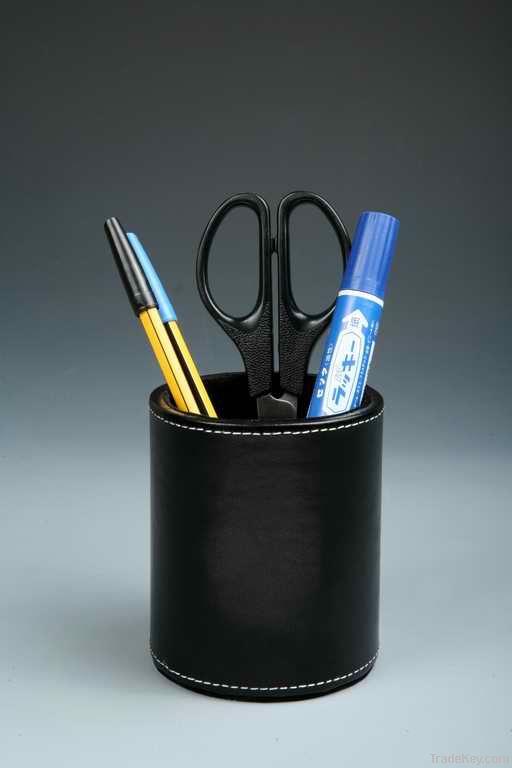 Pen Holder