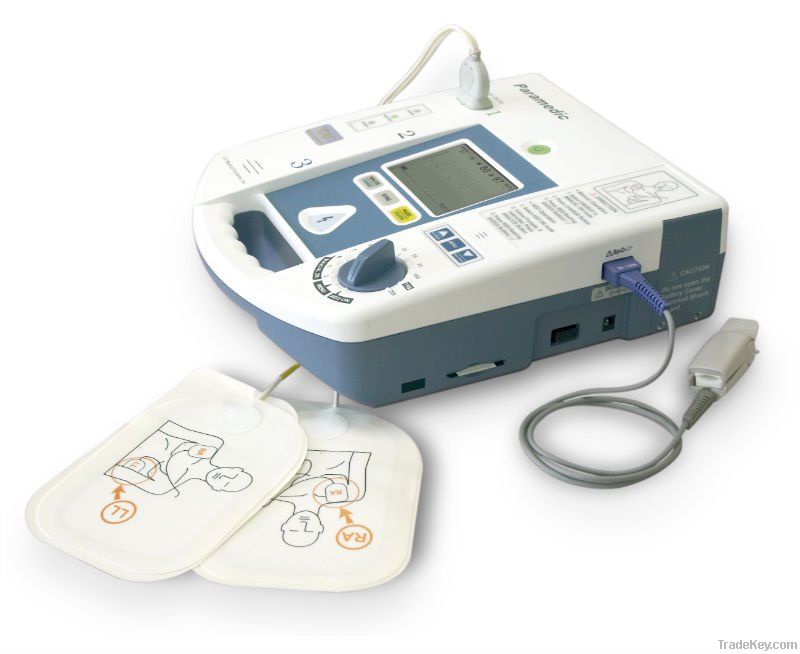 Defibrillator / AED (Paramedic CU-ER3)