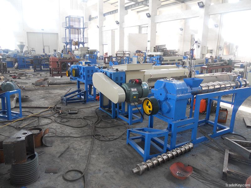 HERO BRAND PLASTIC RECYCLING MACHINE