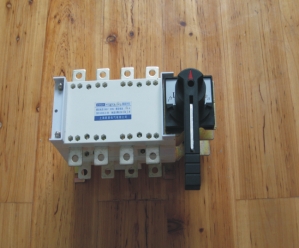 QGLC160A~1600A side operation load isolation switch