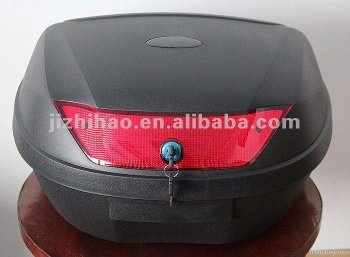 motorcycle tail box capacity of 2 full face helmets
