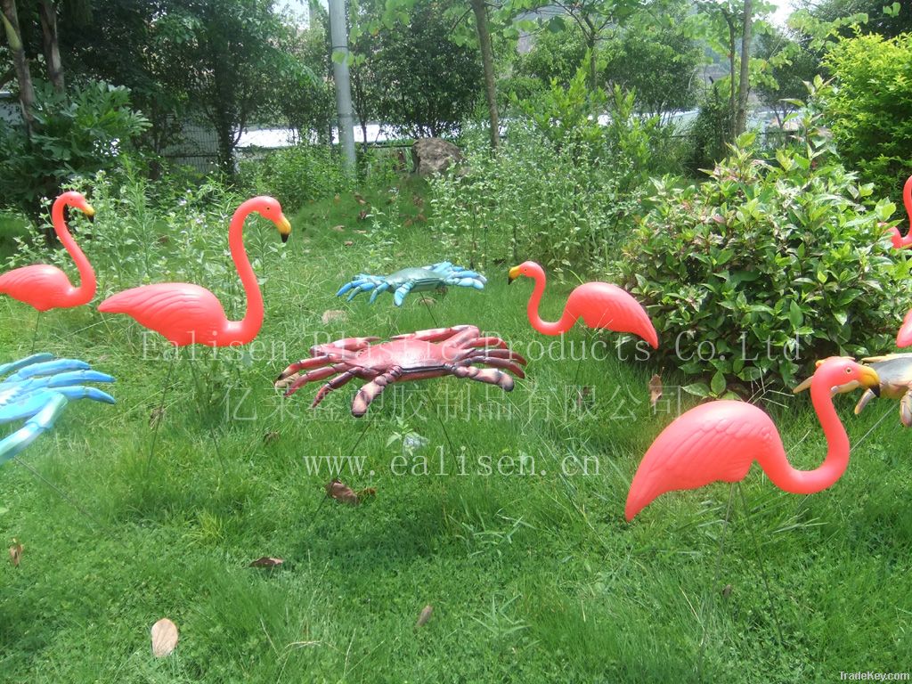 Plastic pink flamingos