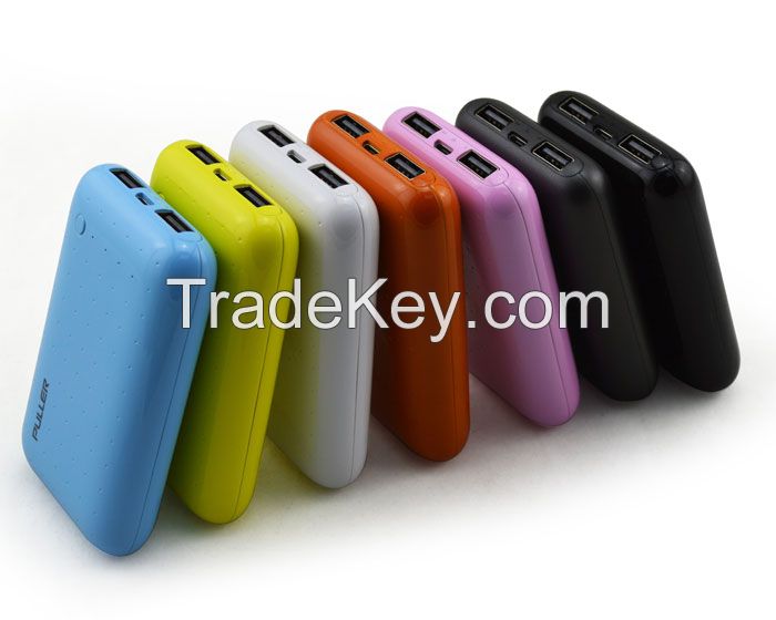 2 USB outputs 6000mAh power bank