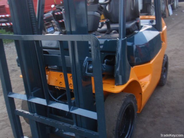 Used Forklift Toyota 7FD30