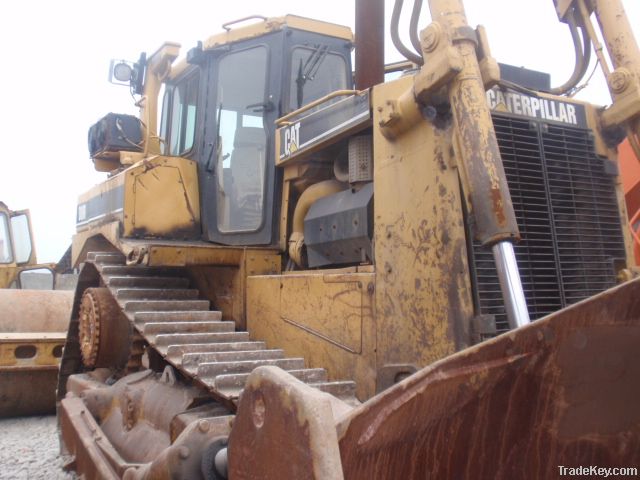 used CAT D8R bulldozer