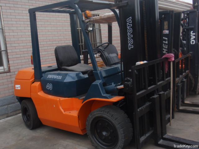 used toyota 4t forklift