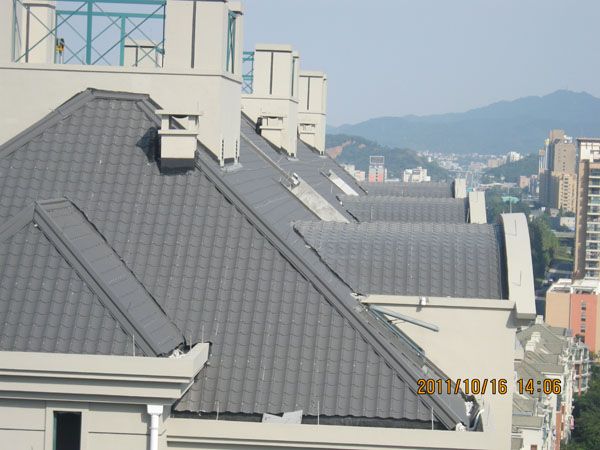 corrugated steel roofing sheet