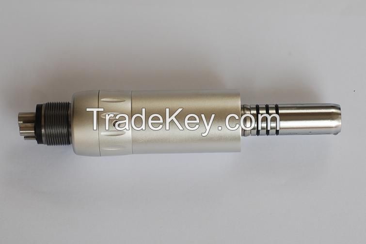 Internal water spray low speed handpiece