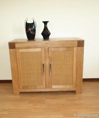 2 door solid oak sideboard, dresser, cabinet