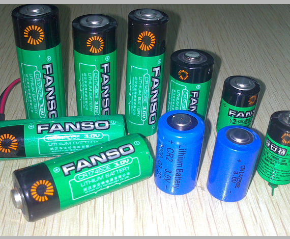 CR123A  LiMnO2 battery 3.0V