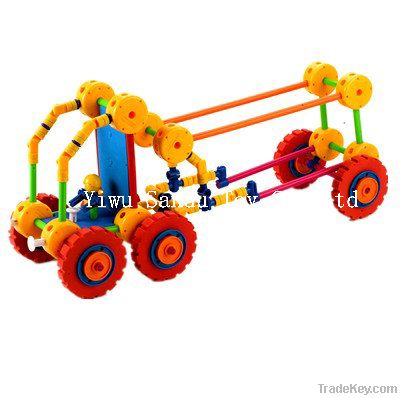 Kid plastic construction toy