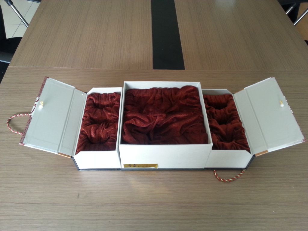 Foldable Cosmetic Box 