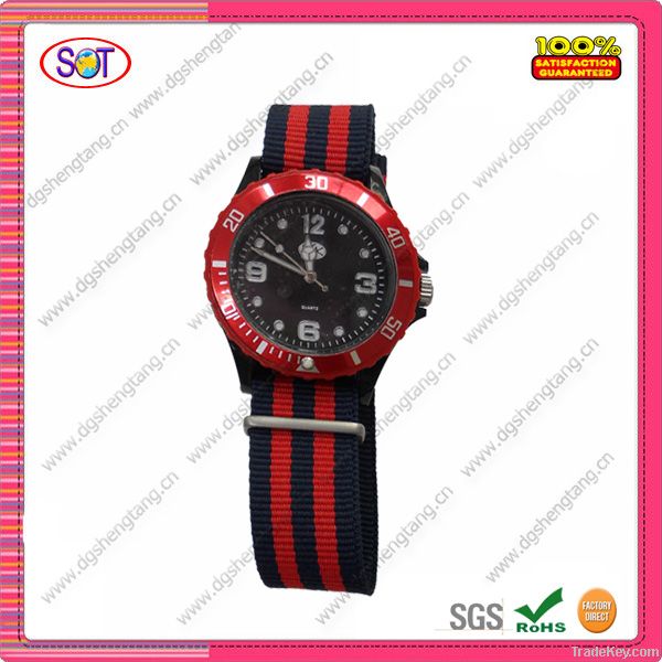 2012 fashion ice silicone mens watches