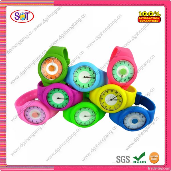 Round Silicone Ladies Jelly Watches with 12 Colors and No MOQ limit