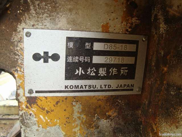 used komatsu bulldozer D85-18