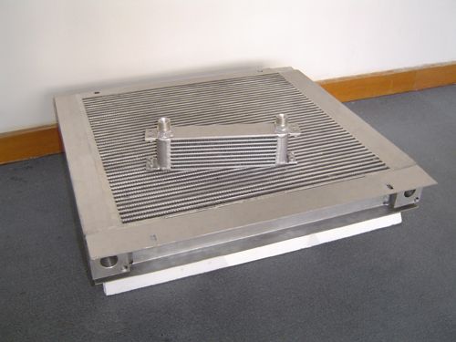 Aluminum heat exchanger for compressor