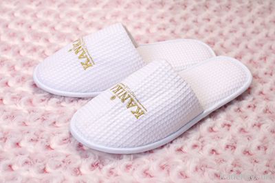 one-off hotel waffle slipper with customed logo