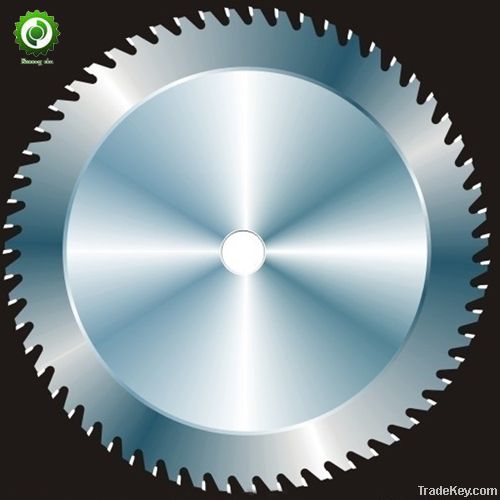 Alloy steel saw blade for wood