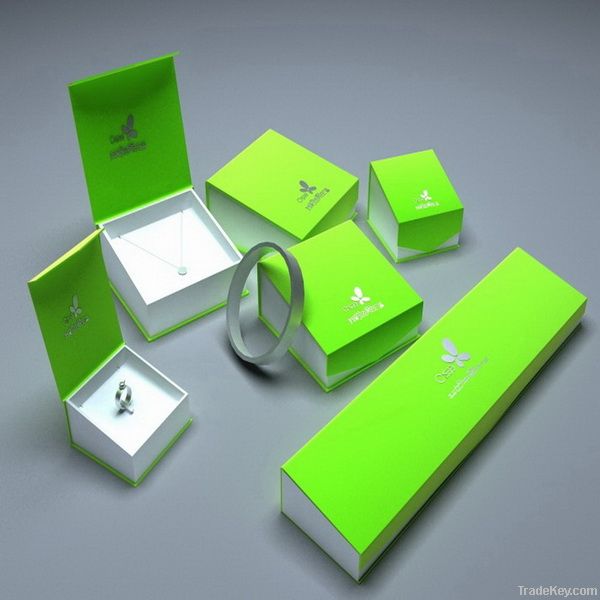 delicate paper ring box