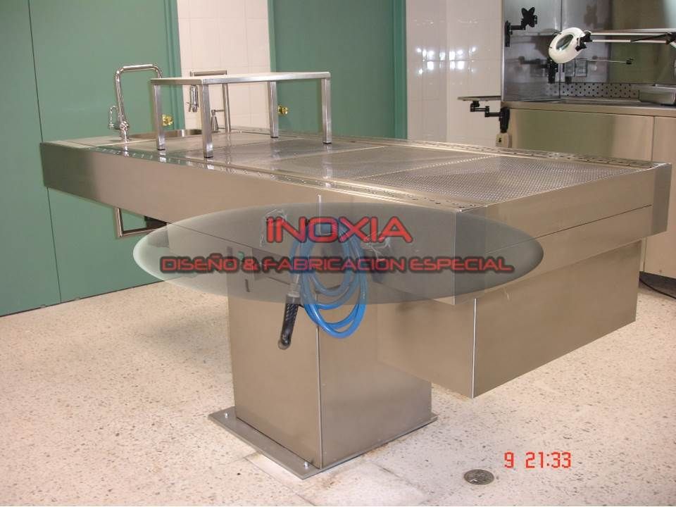 Re-circulating Autopsy Table