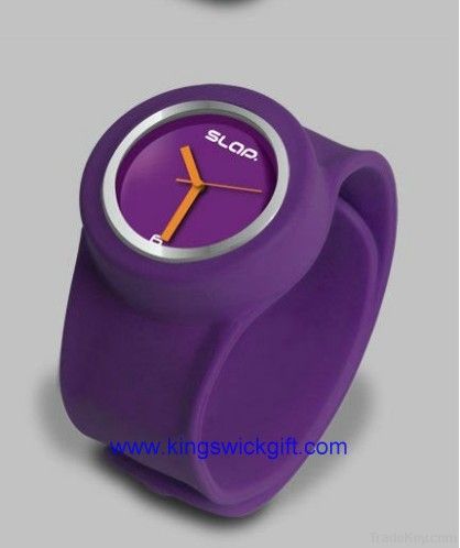 Popular slap silicone watch
