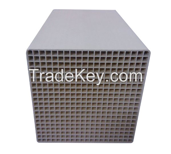 Ceramic honeycomb catalyst carrier(SCR DeNOX catalyst)