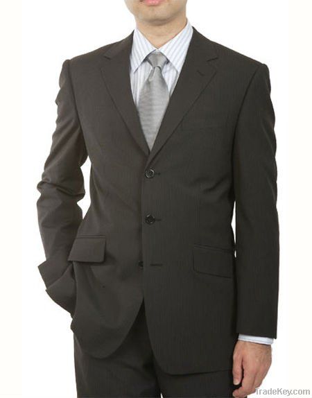high quality customer made 100% woolen businessmen`s suit