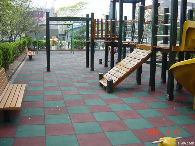 Playground rubber floor