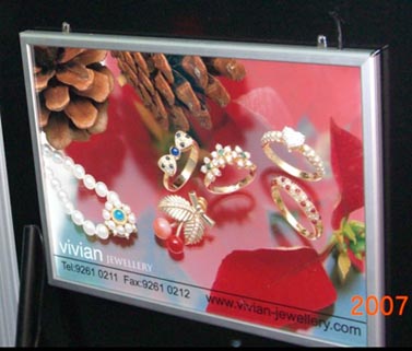 LED slim light box