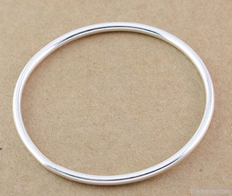 Sterling Silver Smooth Bangle