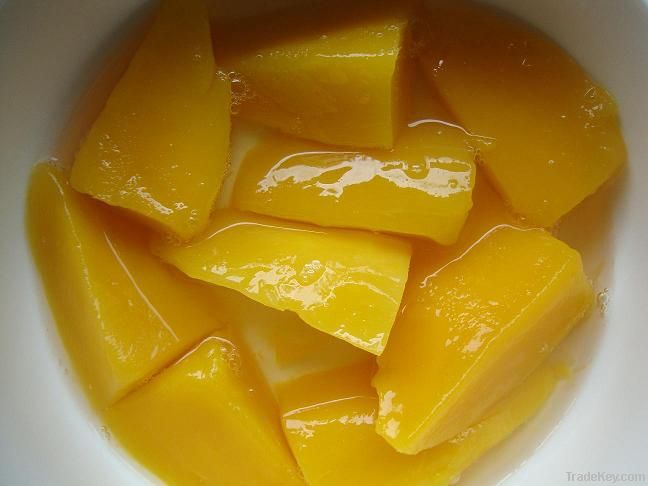 Canned Mango in light syrupt