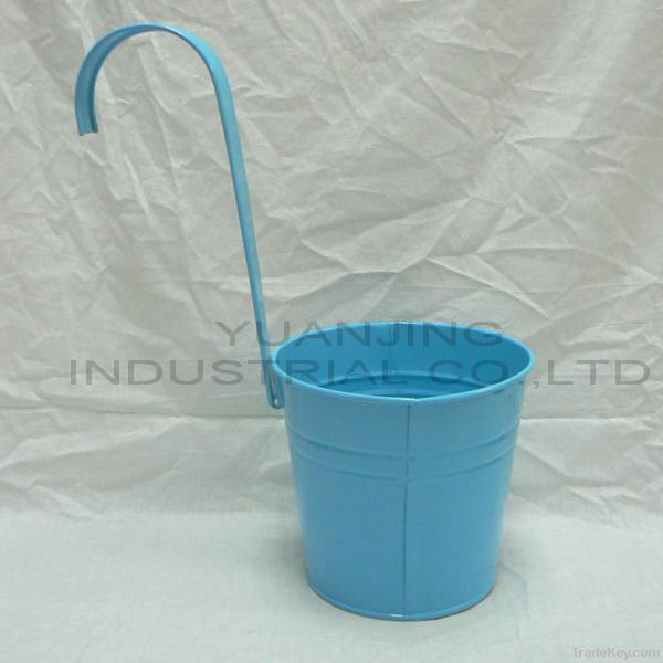 Hanging Bucket/Flower Panter/Hanging Pot