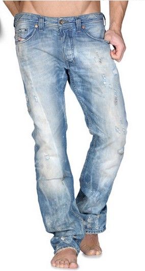 Straight leg-Regular Slim fit, low rise waist