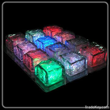 LED light up ice cube