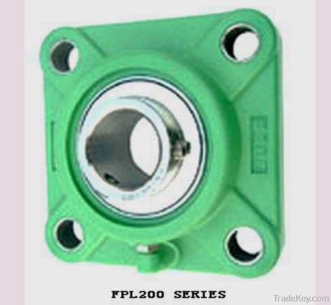 Plastic pillow block housing and bearing