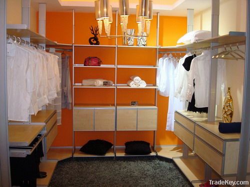 walk-in wardrobe