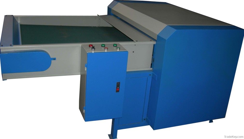 Fiber carding machine